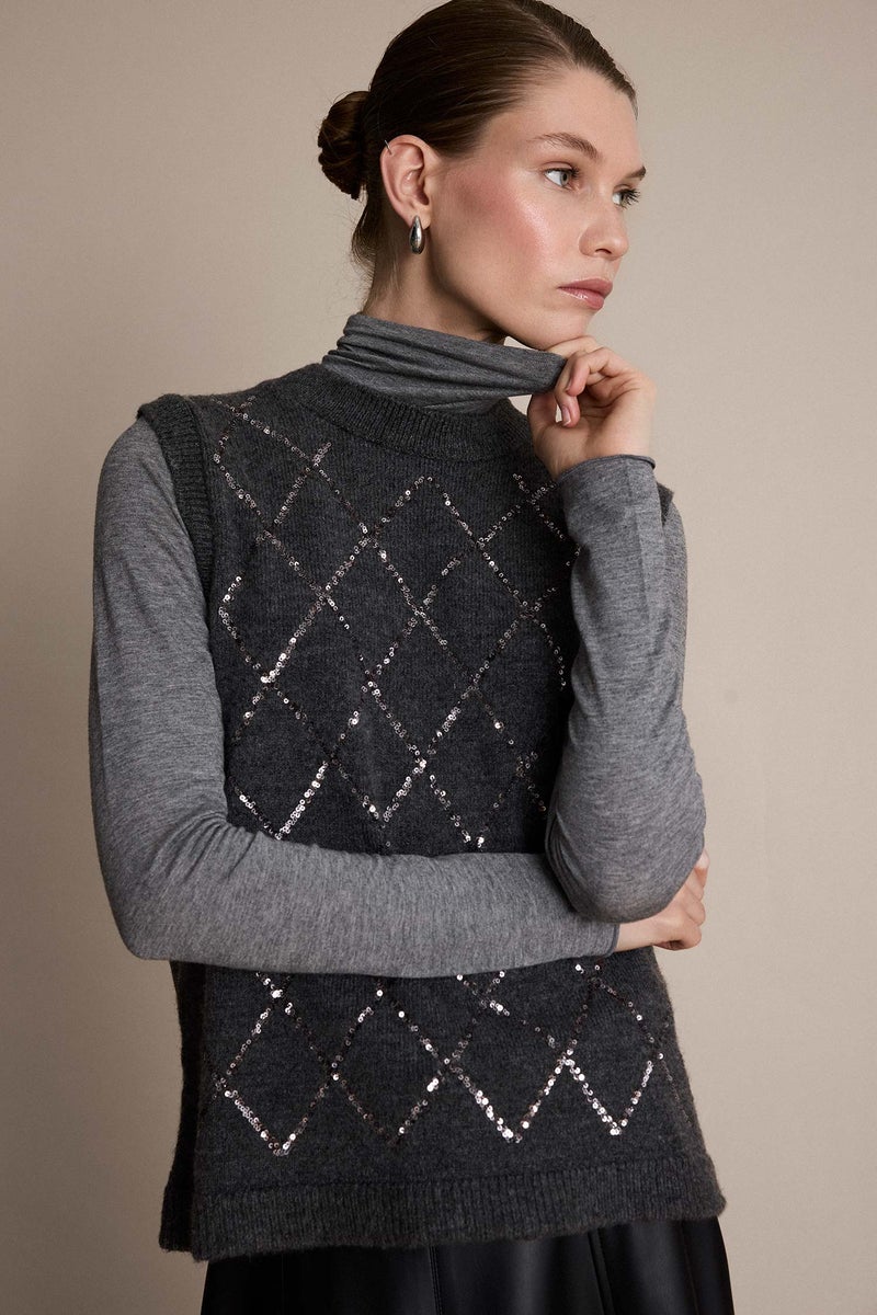 DeFacto Grey Woman Regular Fit Crew Neck Embroidered Knitwear Vest Casual - Image 3